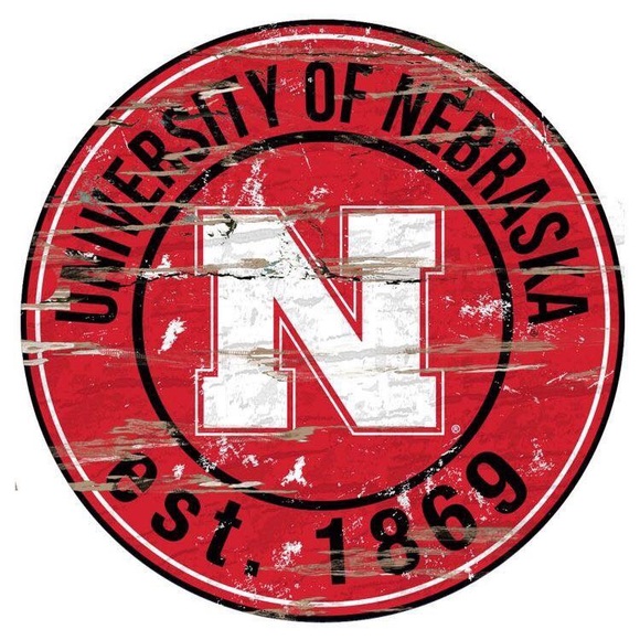 Meet your Posher, Tiffanie - Picture 1 of 1